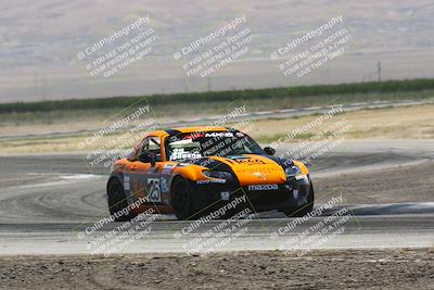 media/Jun-01-2024-CalClub SCCA (Sat) [[0aa0dc4a91]]/Group 3/Race/